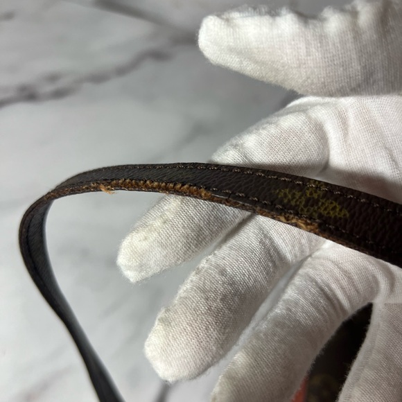 GUC Louis Vuitton Monogram Angian Shoulder Bag - Picture 3 of 11